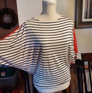Cute black and white striped top